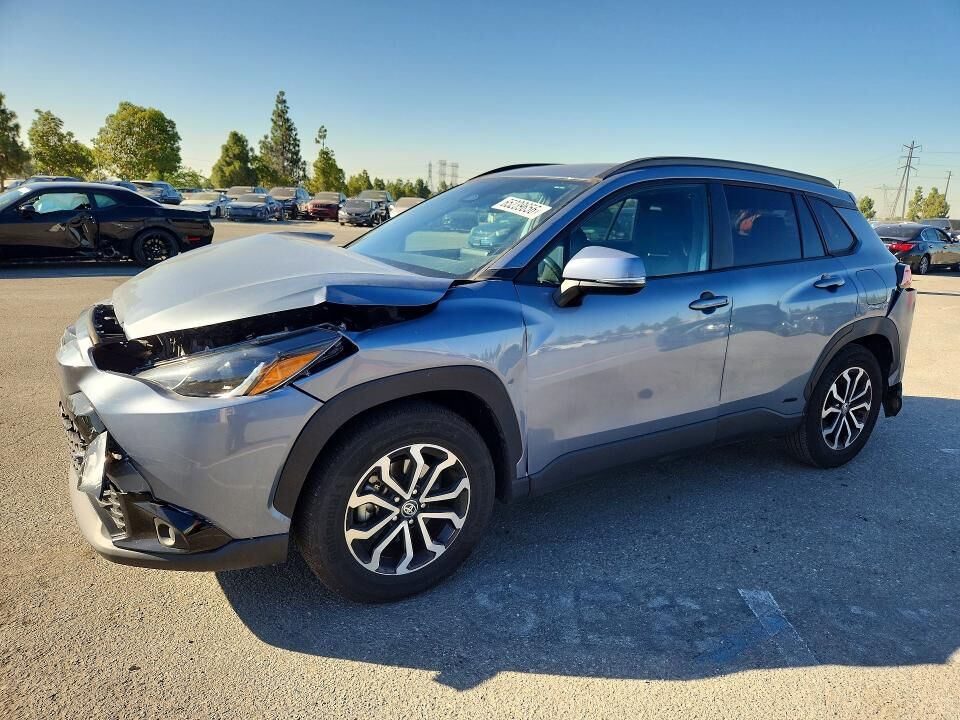 2024 TOYOTA COROLLA