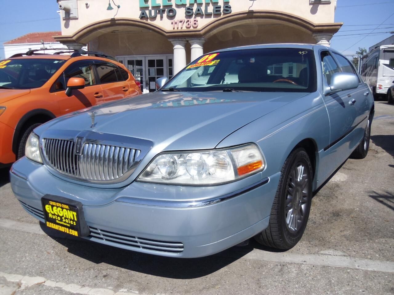 2009 LINCOLN Town Car