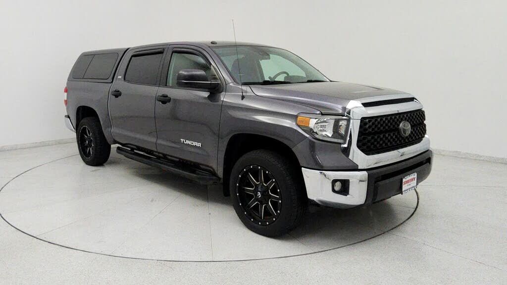 2018 TOYOTA Tundra