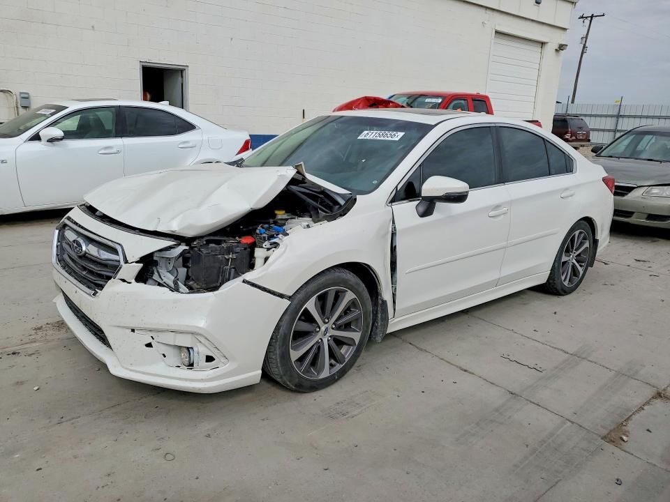 2019 SUBARU Legacy