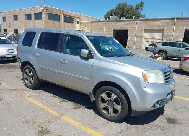 2015 HONDA Pilot