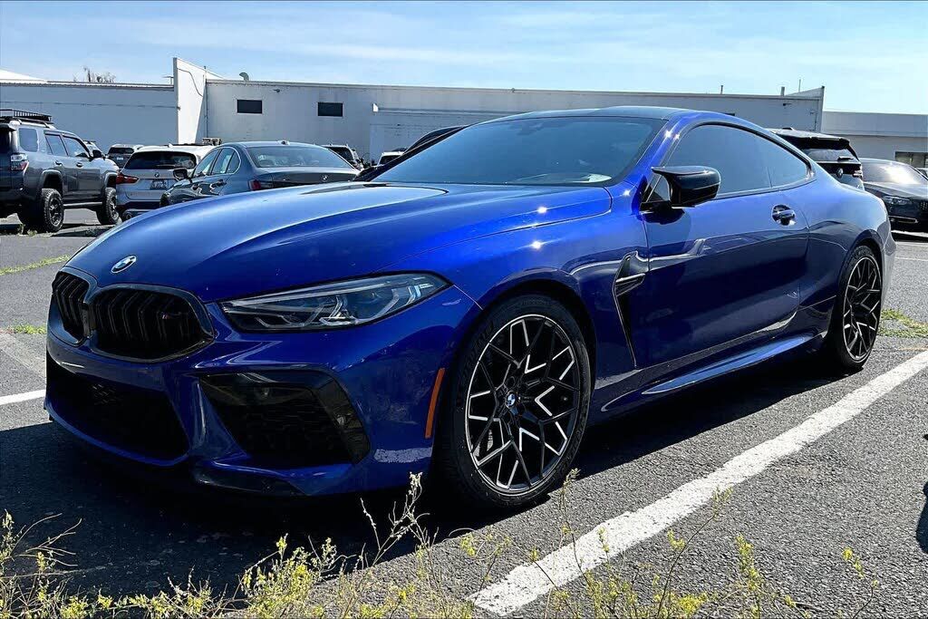 2024 BMW M8