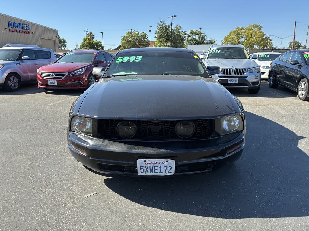 2005 FORD Mustang
