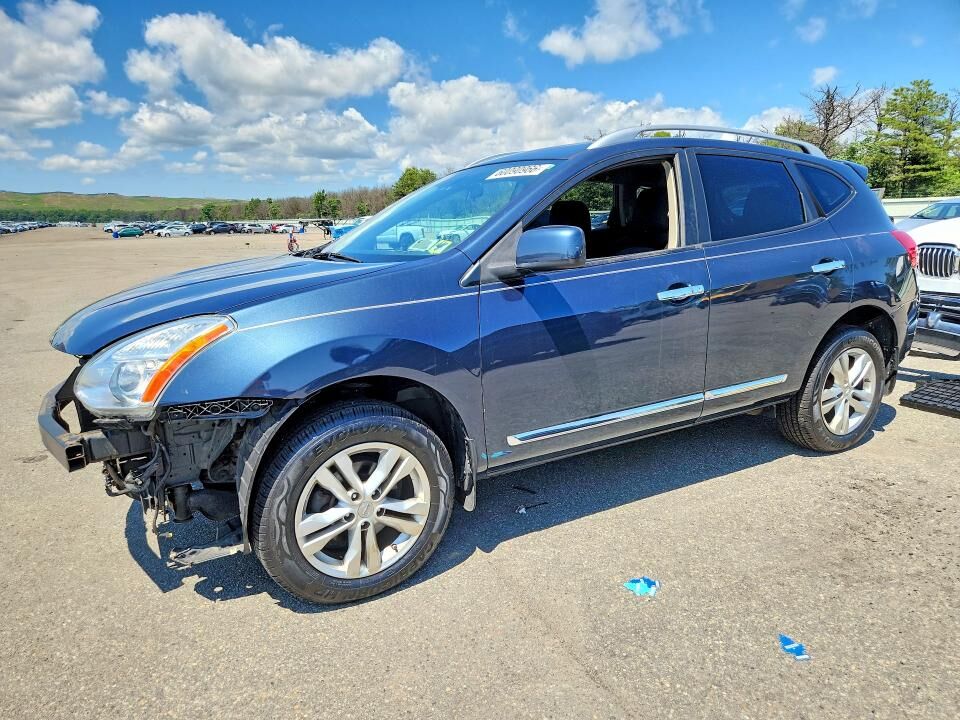 2013 NISSAN Rogue