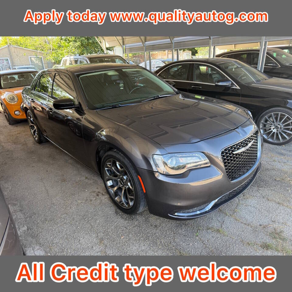 2018 CHRYSLER 300
