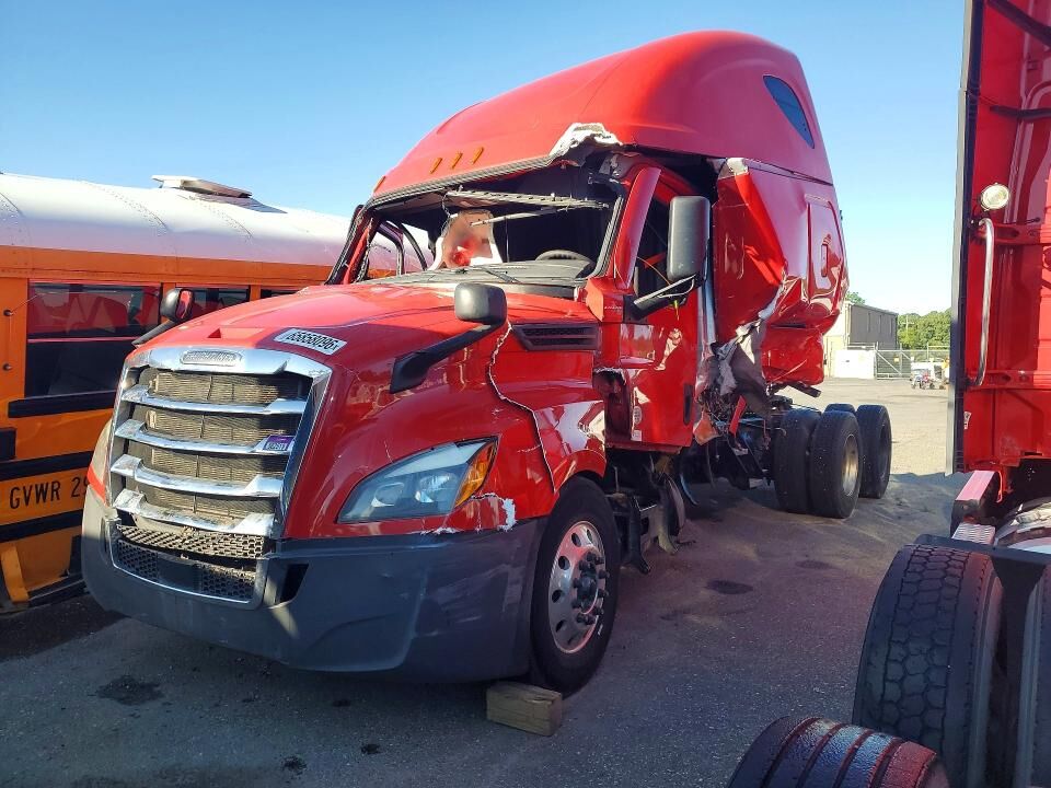 2024 FREIGHTLINER Cascadia