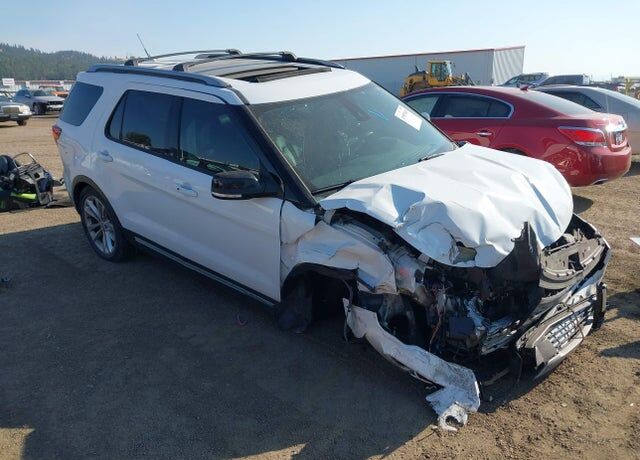 2018 FORD Explorer