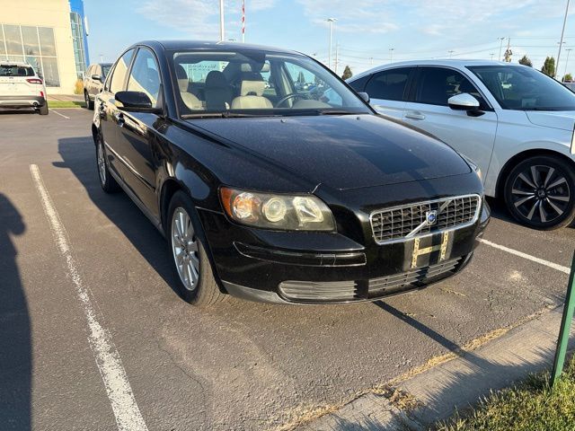 2005 VOLVO S40