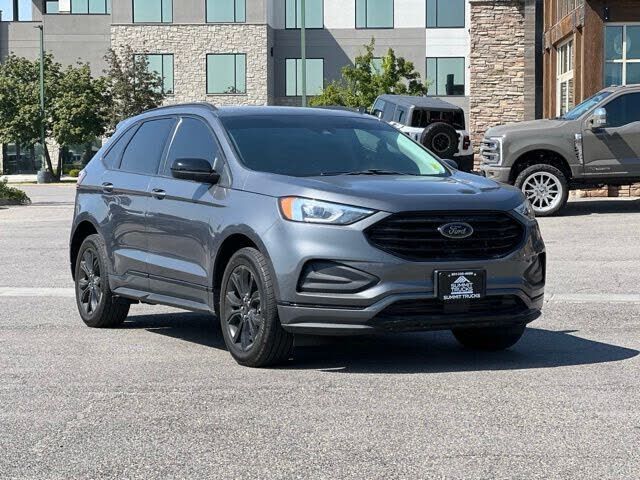 2022 FORD Edge