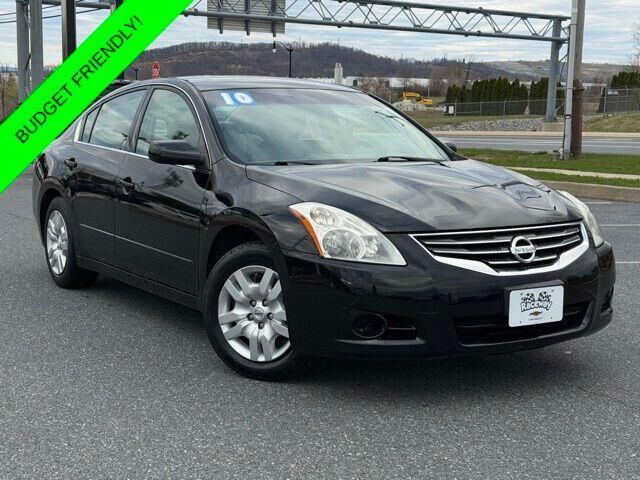 2010 NISSAN Altima