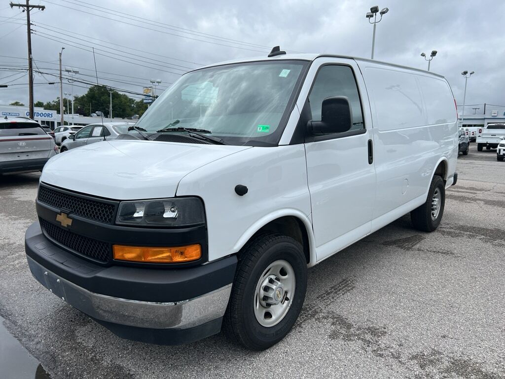 2025 CHEVROLET Express