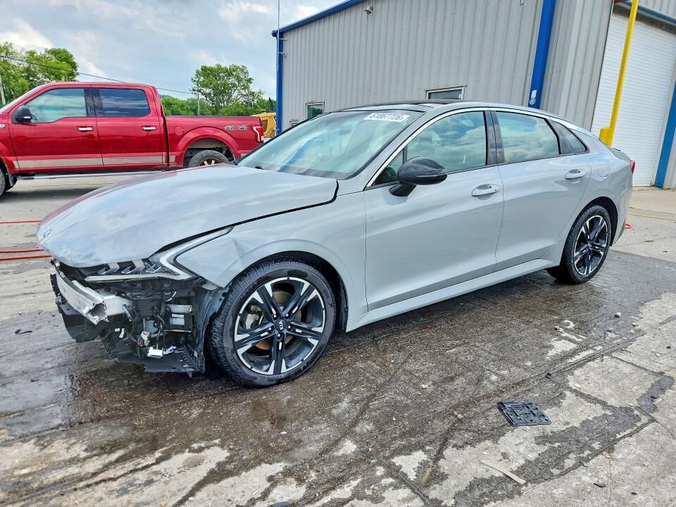 2021 KIA K5