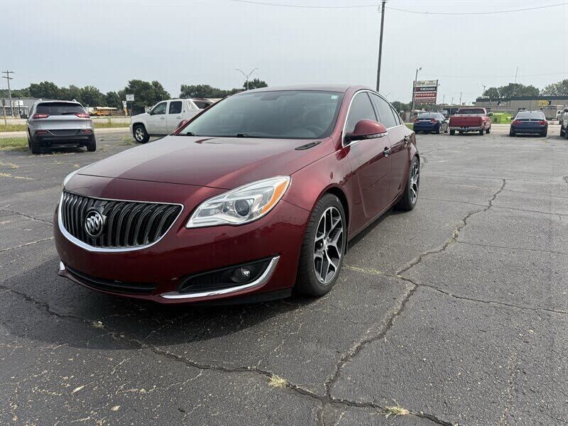 2017 BUICK Regal