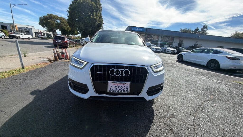 2015 AUDI Q3