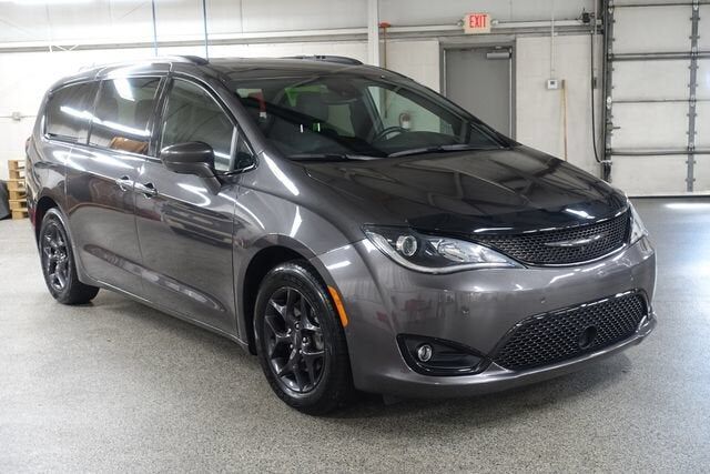 2020 CHRYSLER Pacifica