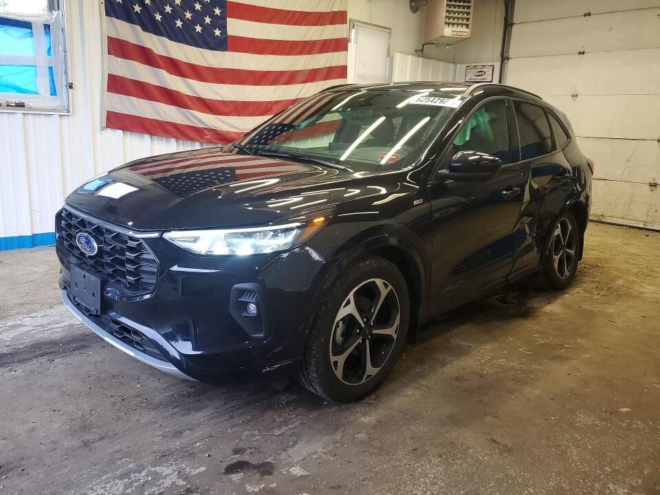 2023 FORD Escape