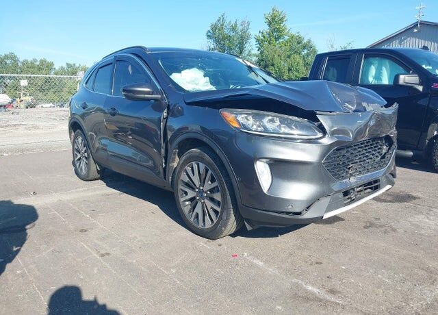 2020 FORD Escape