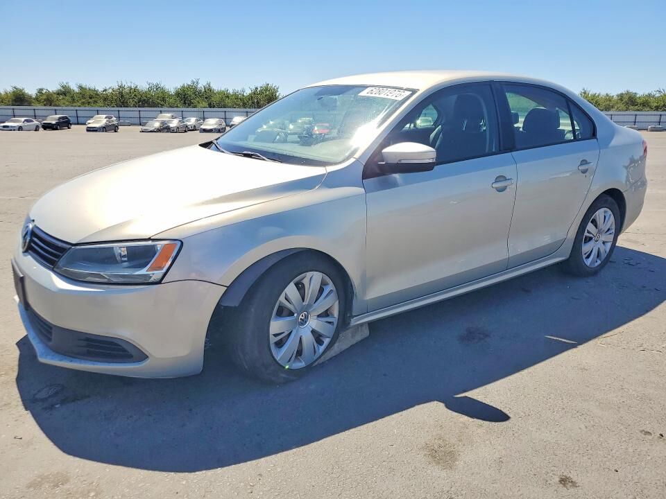 2011 VOLKSWAGEN Jetta