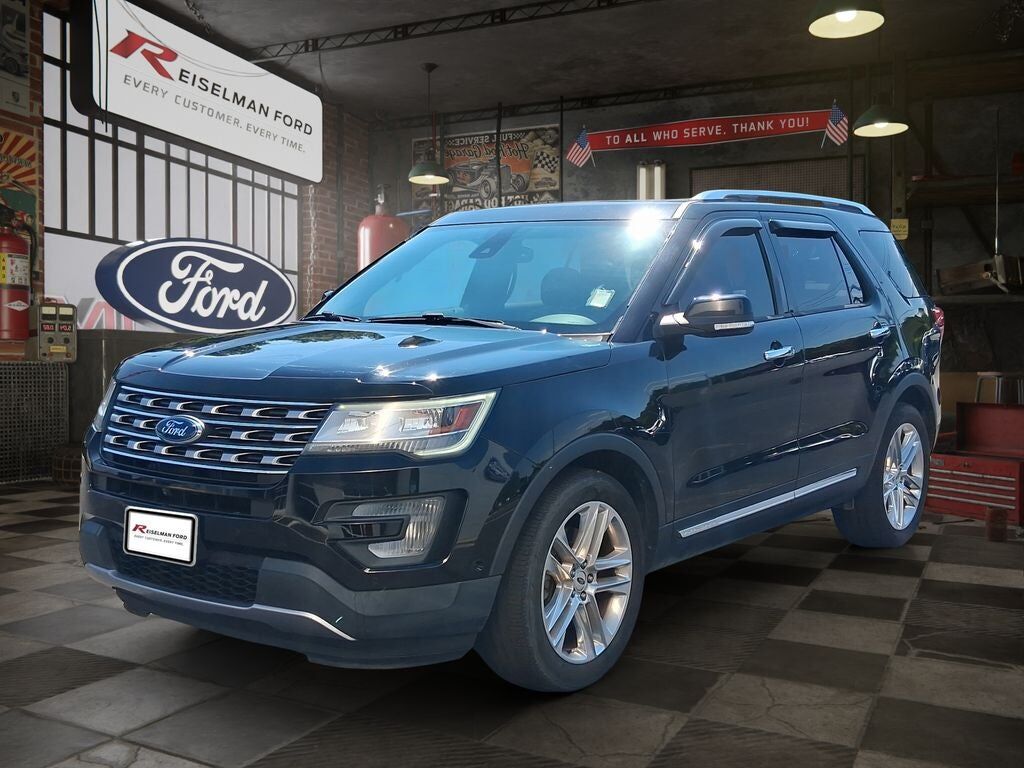 2017 FORD Explorer