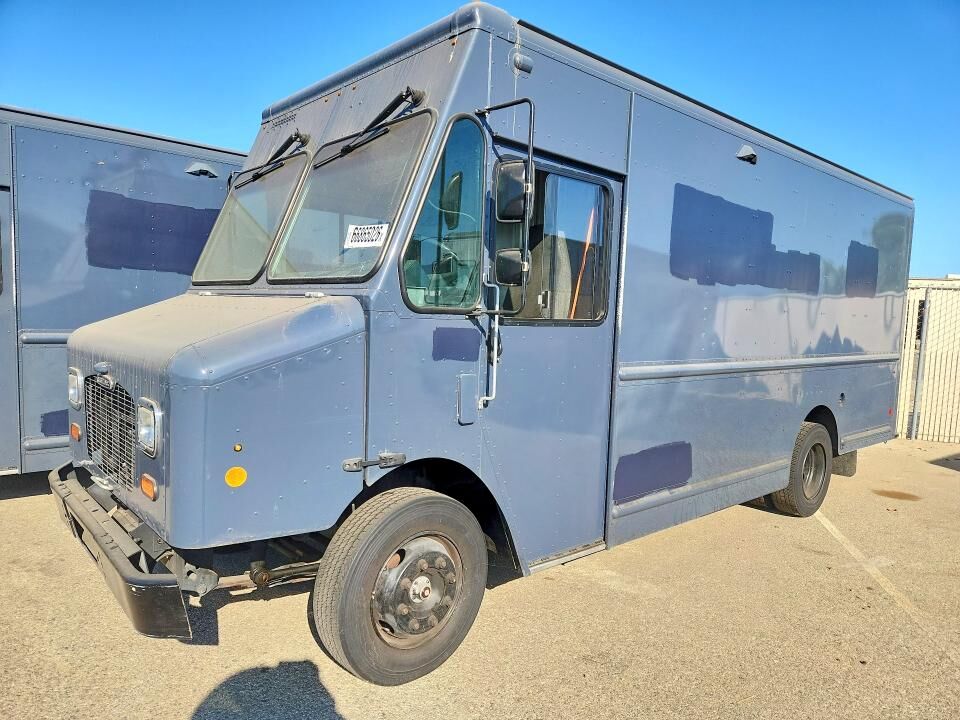 2020 FREIGHTLINER MT 45G Front Gasoline Engine Walk in Van Chassis