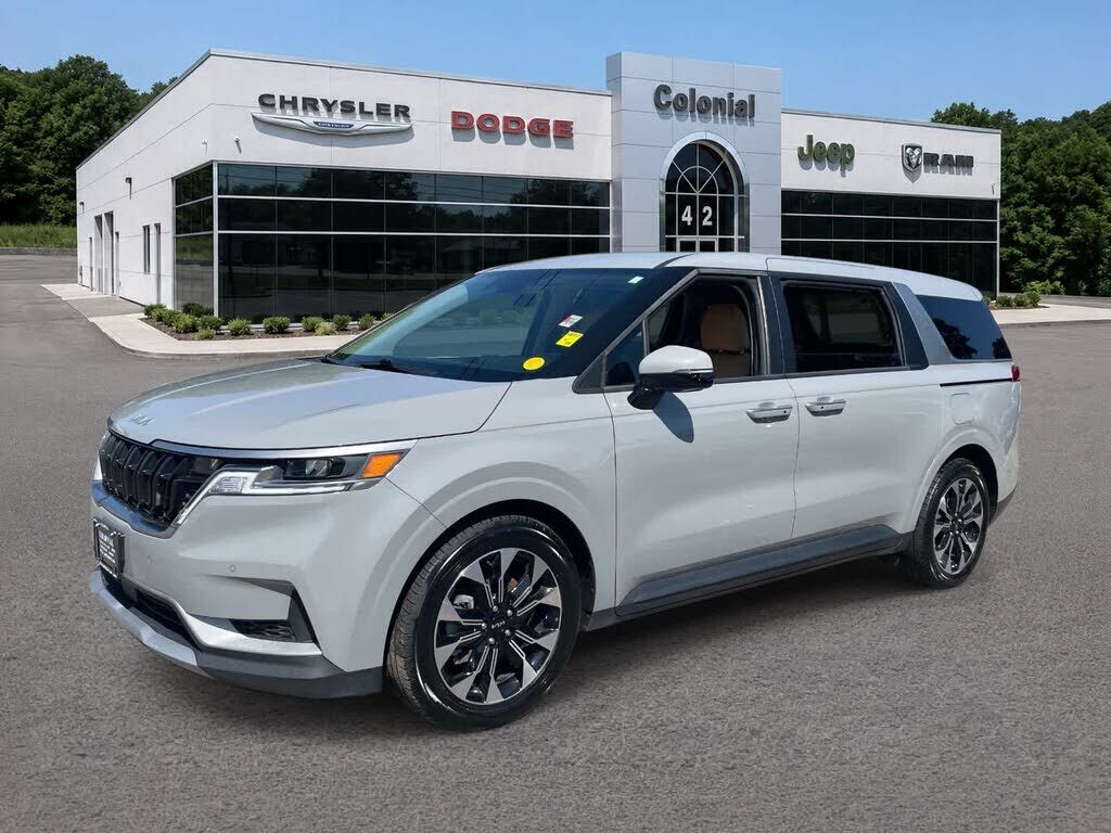 2024 KIA Carnival