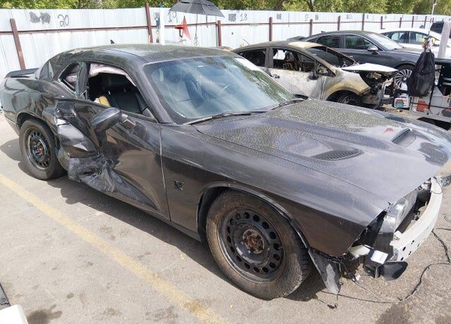 2017 DODGE Challenger