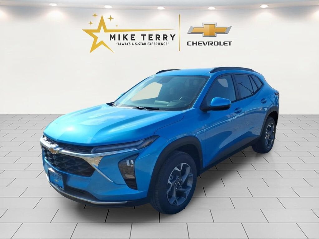 2026 CHEVROLET Trax