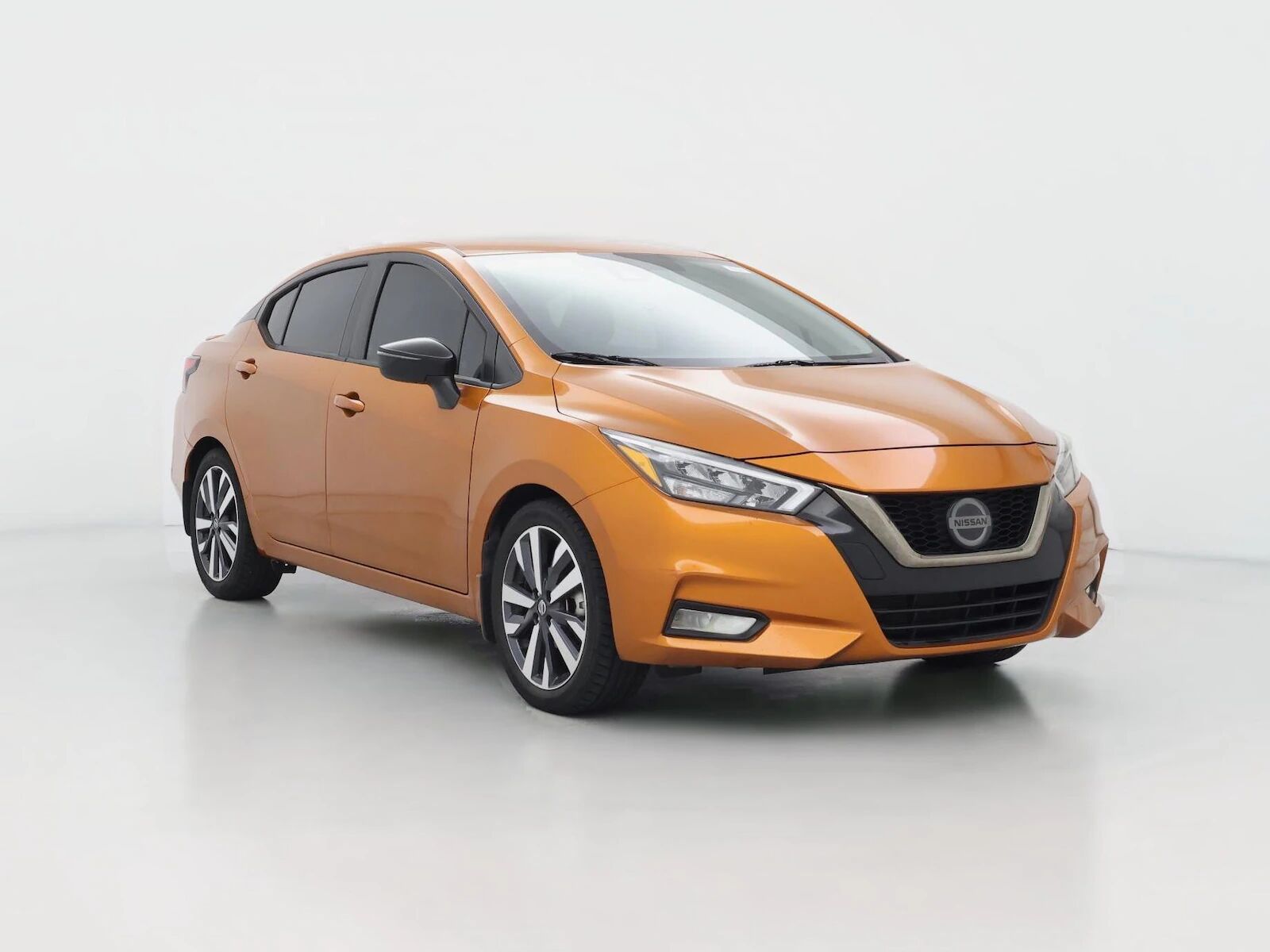 2020 NISSAN Versa