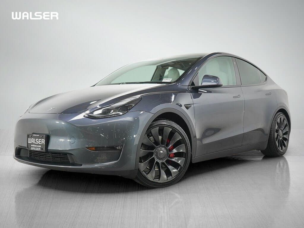 2022 TESLA Model Y