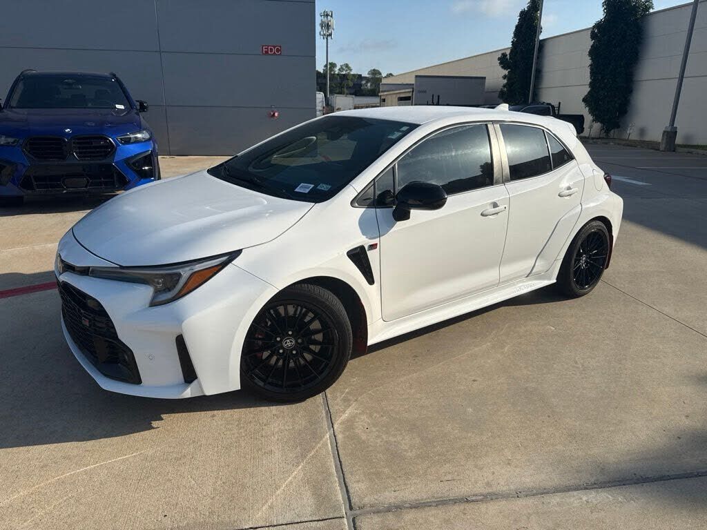 2024 TOYOTA GR COROLLA