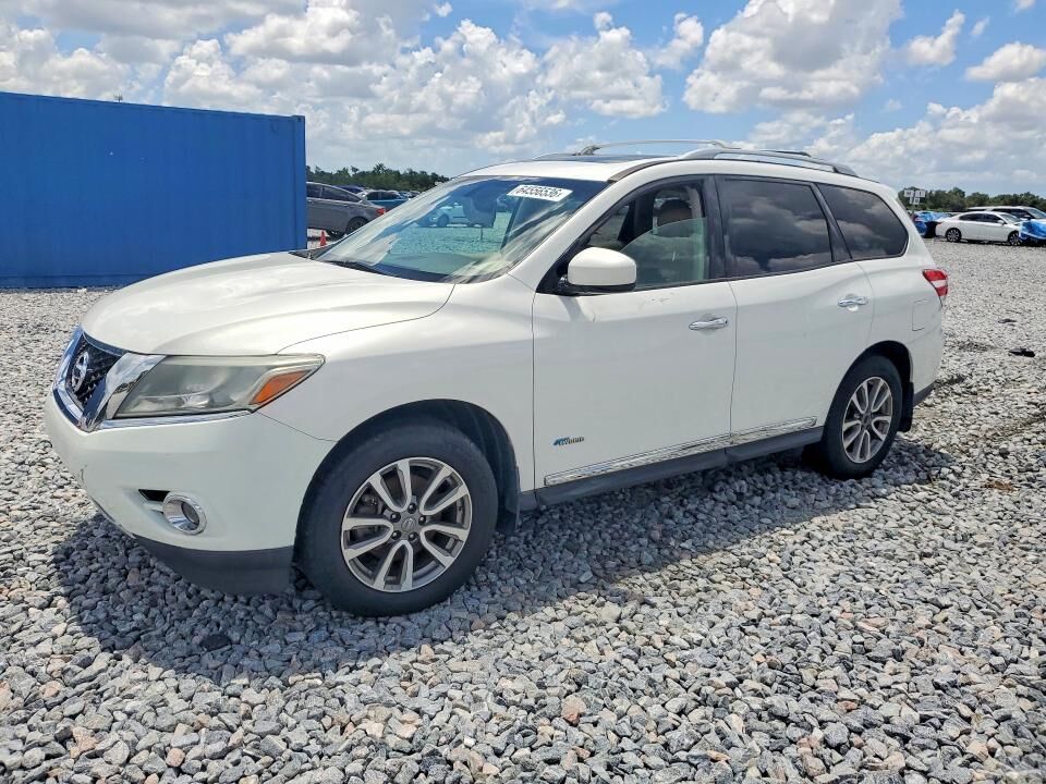 2014 NISSAN Pathfinder