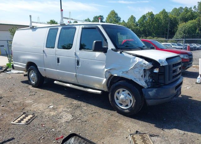 2014 FORD E-250