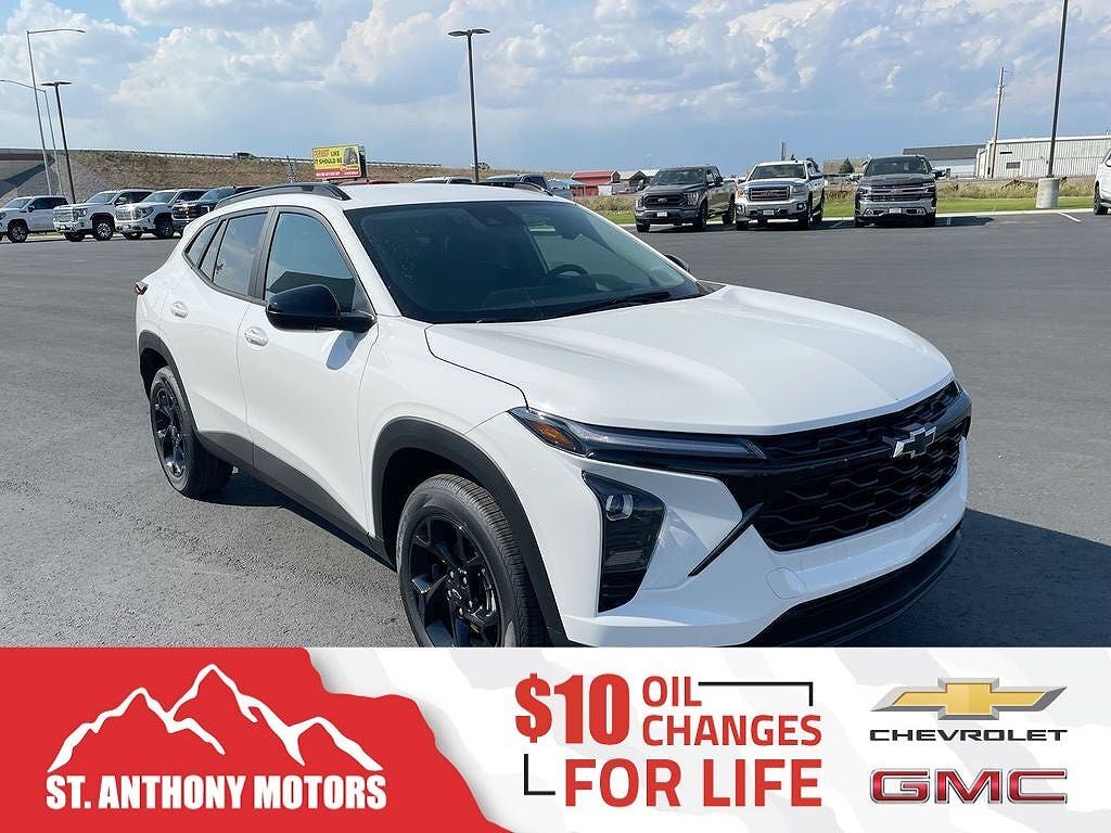 2026 CHEVROLET Trax