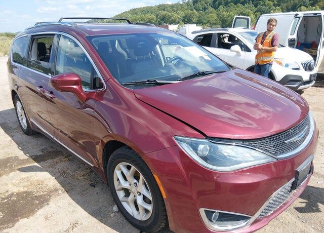 2018 CHRYSLER Pacifica