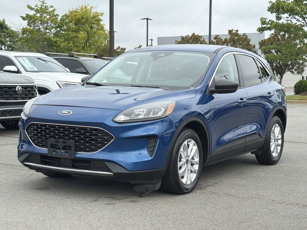 2022 FORD Escape