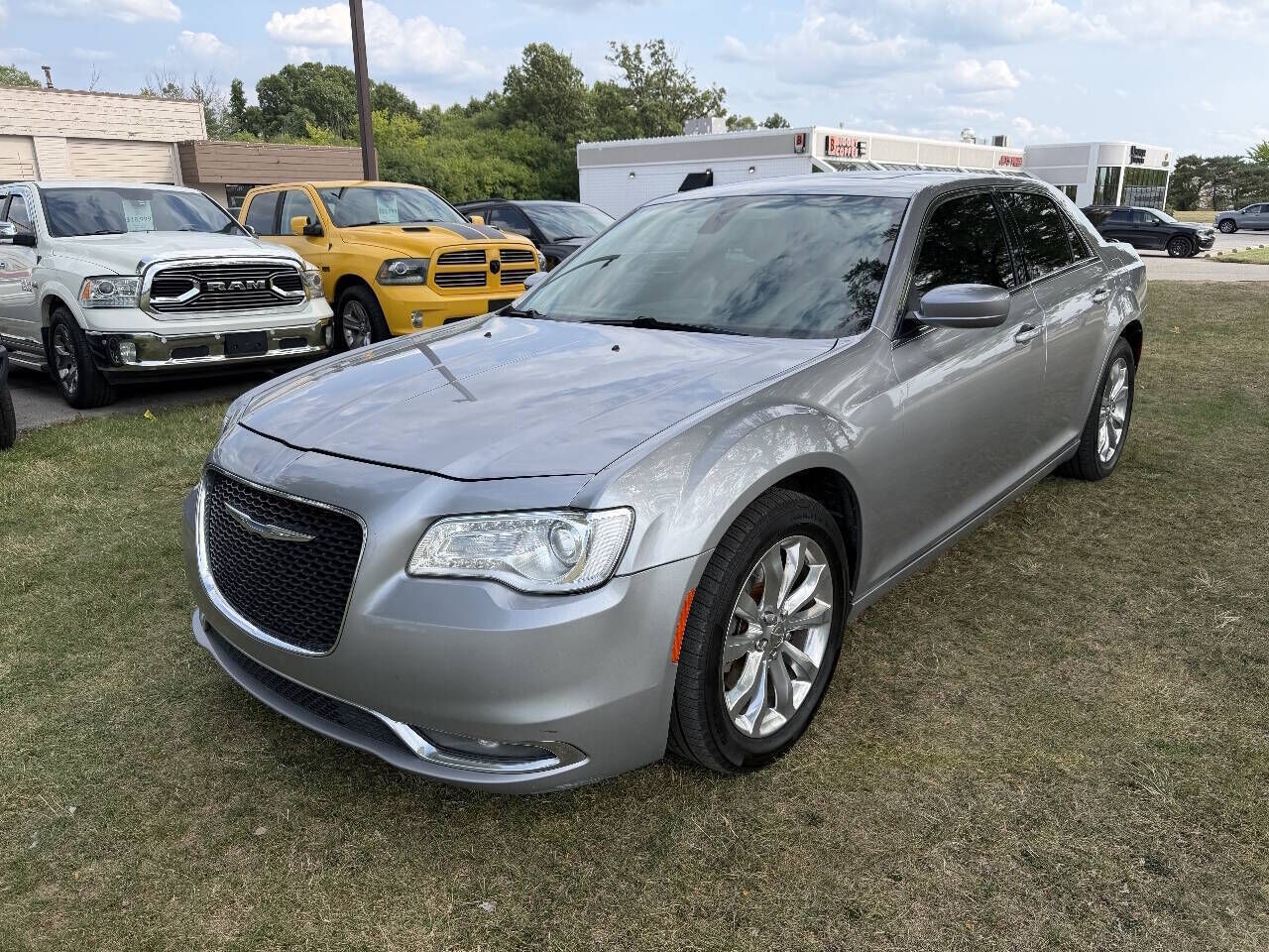 2017 CHRYSLER 300