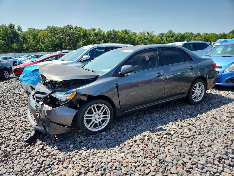 2011 TOYOTA Corolla