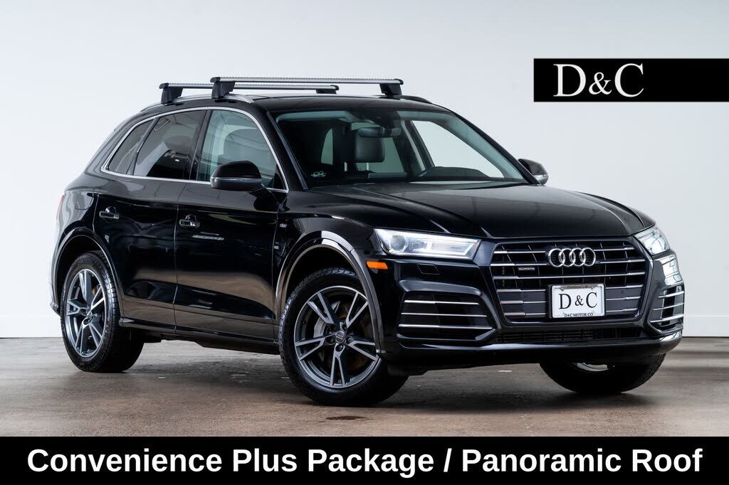 2020 AUDI Q5 e