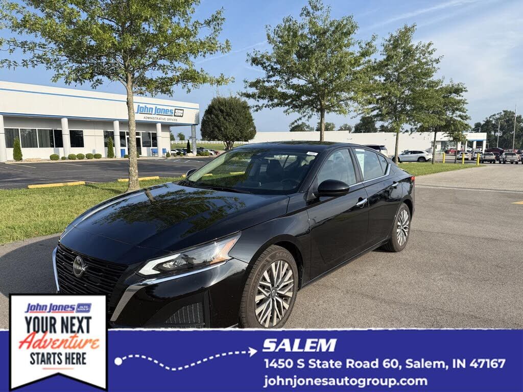2024 NISSAN Altima