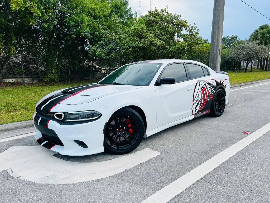 2019 DODGE Charger