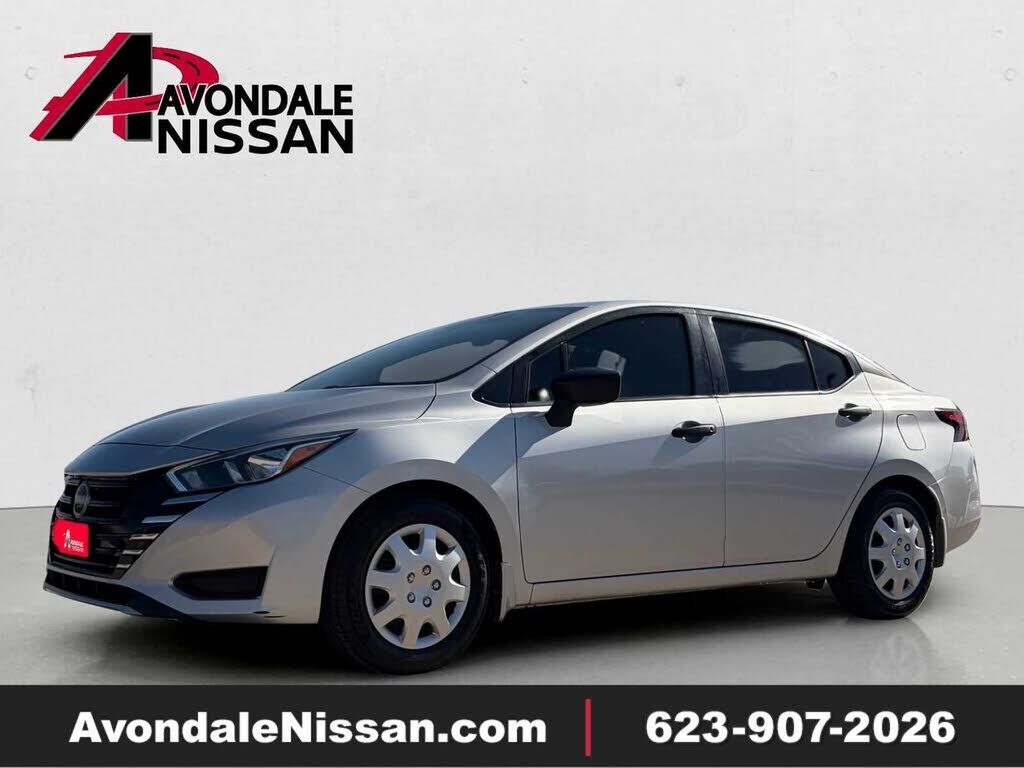 2023 NISSAN Versa