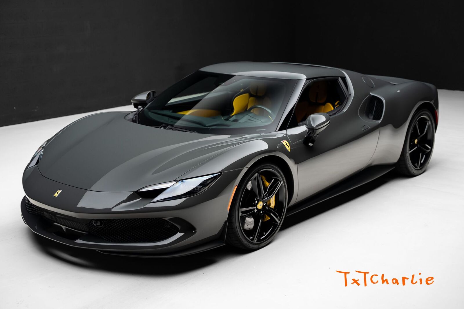 2024 FERRARI 296 GTB