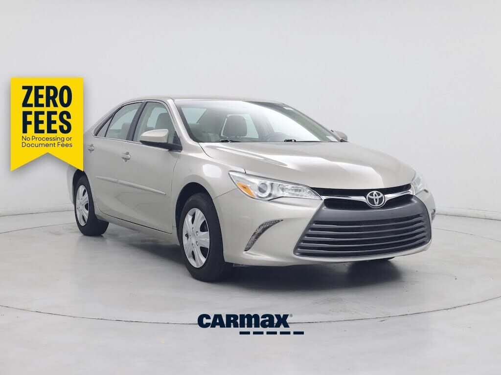 2016 TOYOTA Camry