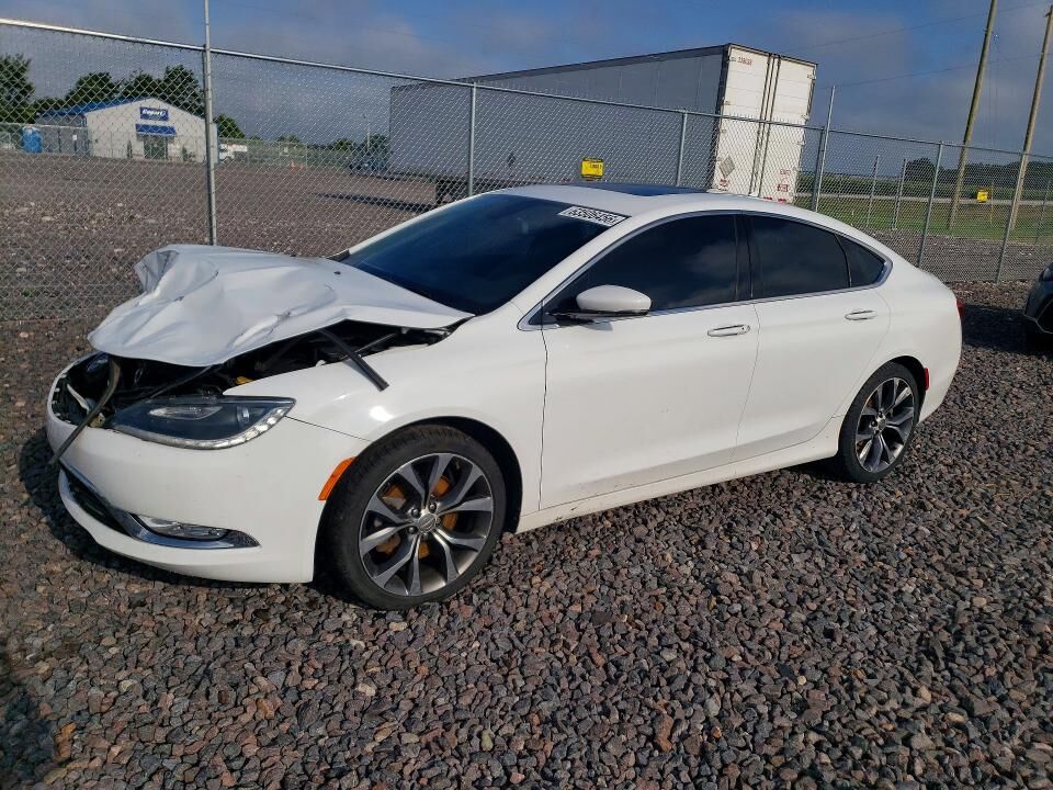 2016 CHRYSLER 200