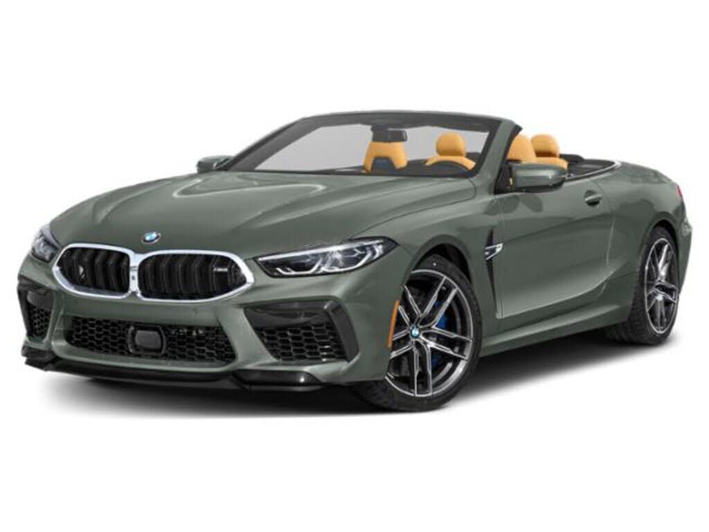 2022 BMW M8