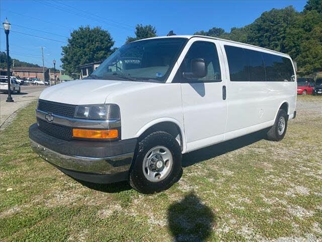 2017 CHEVROLET Express