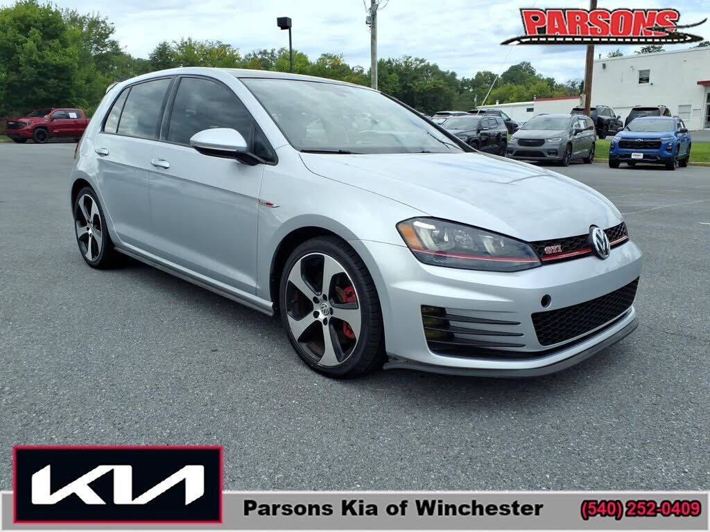 2016 VOLKSWAGEN Golf GTI