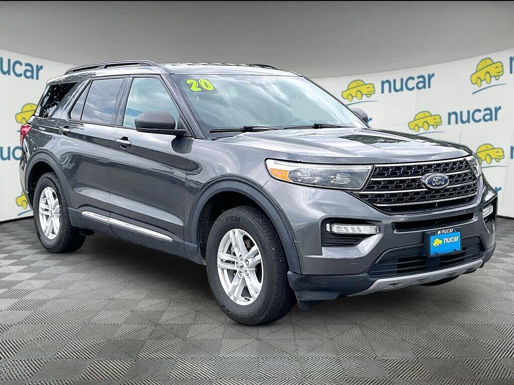 2020 FORD Explorer