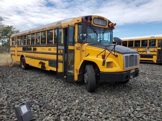 2004 FREIGHTLINER FS 65 Chassis