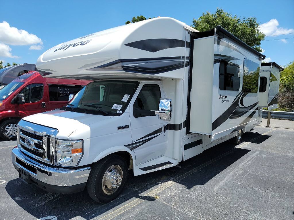 2018 FORD E-450
